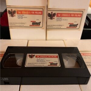 The Struggles for Poland * Neal Ascherson * VHS * WNET * Mini Series 1988